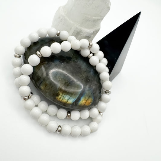 White Tridacna Bracelet