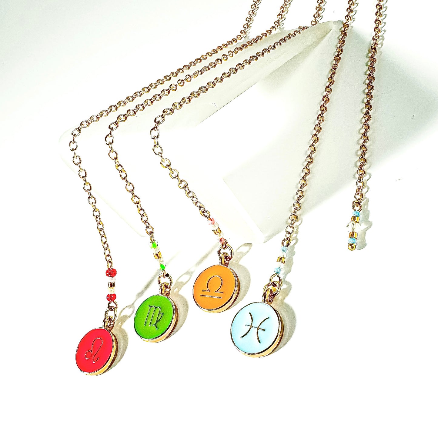 Libra (Balance) Chain & Charm Bookmark (Sept 23 - Oct 23)