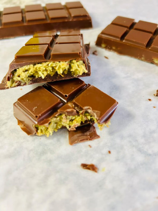 Dubai Inspired Pistachio Knafeh Chocolate Bars