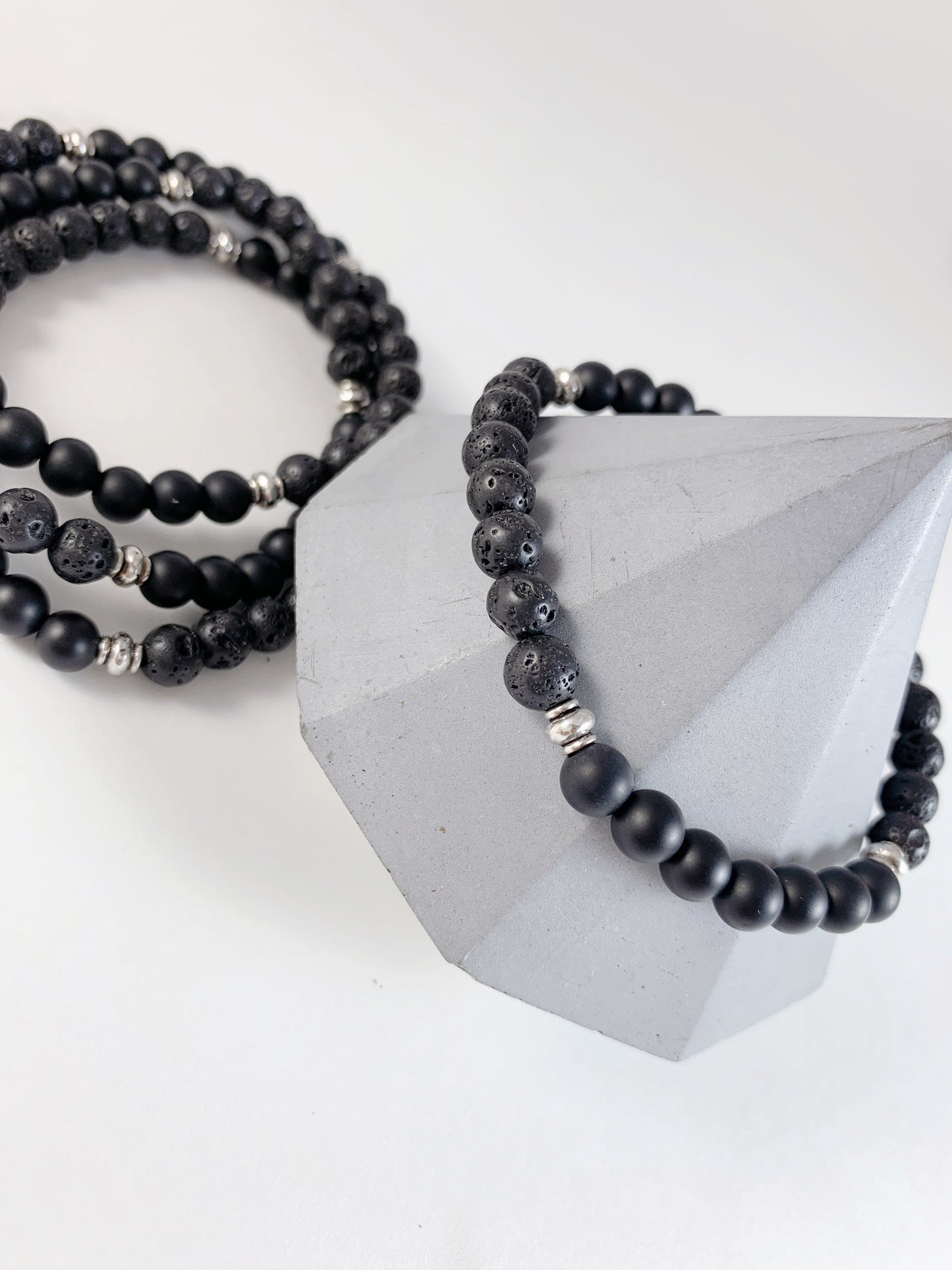 Matte Black Onyx & Lava Stone Diffuser Bracelet (7.5")