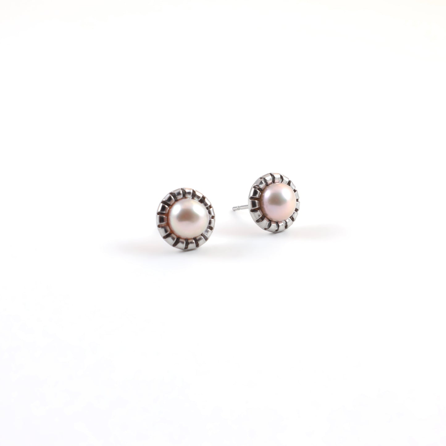 White Lotus Freshwater Pearl