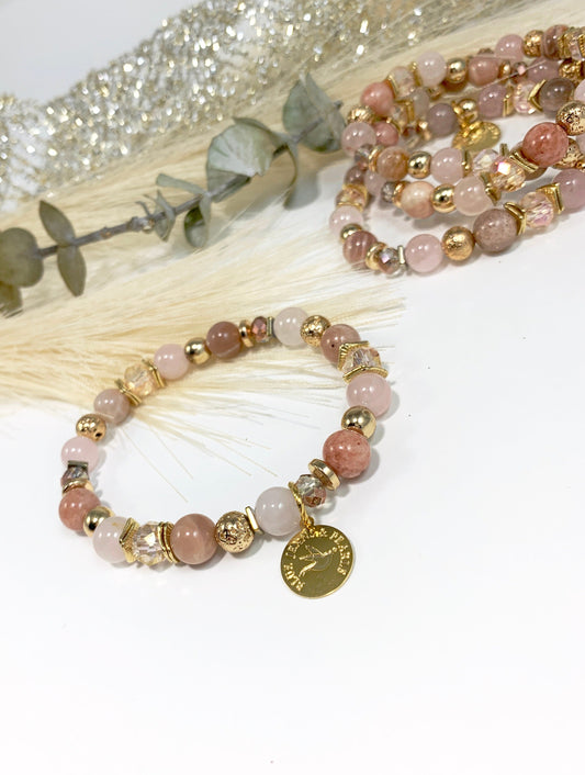 The Meaning of Moonstone: Intuition, Femininity &amp; Flow
