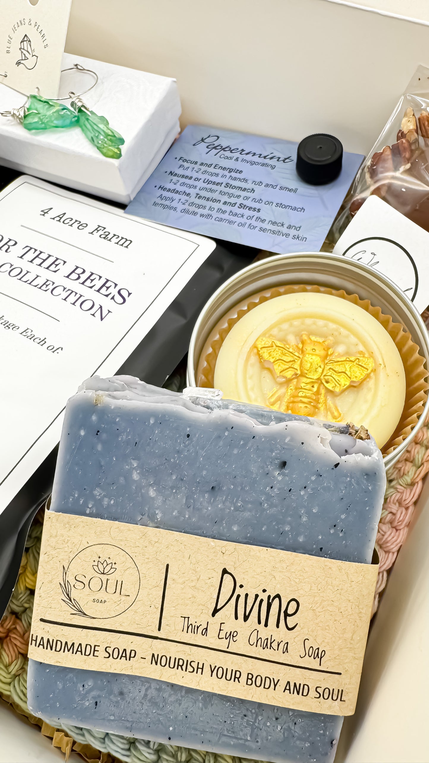 Bees & Blooms: Keeper of Honey & Light Gift Box