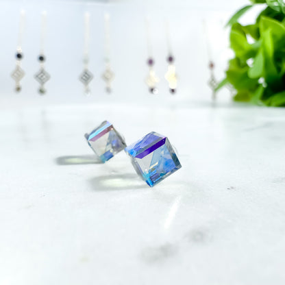 Vibrant Aurora Cube Stud