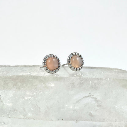 Peach Moonstone